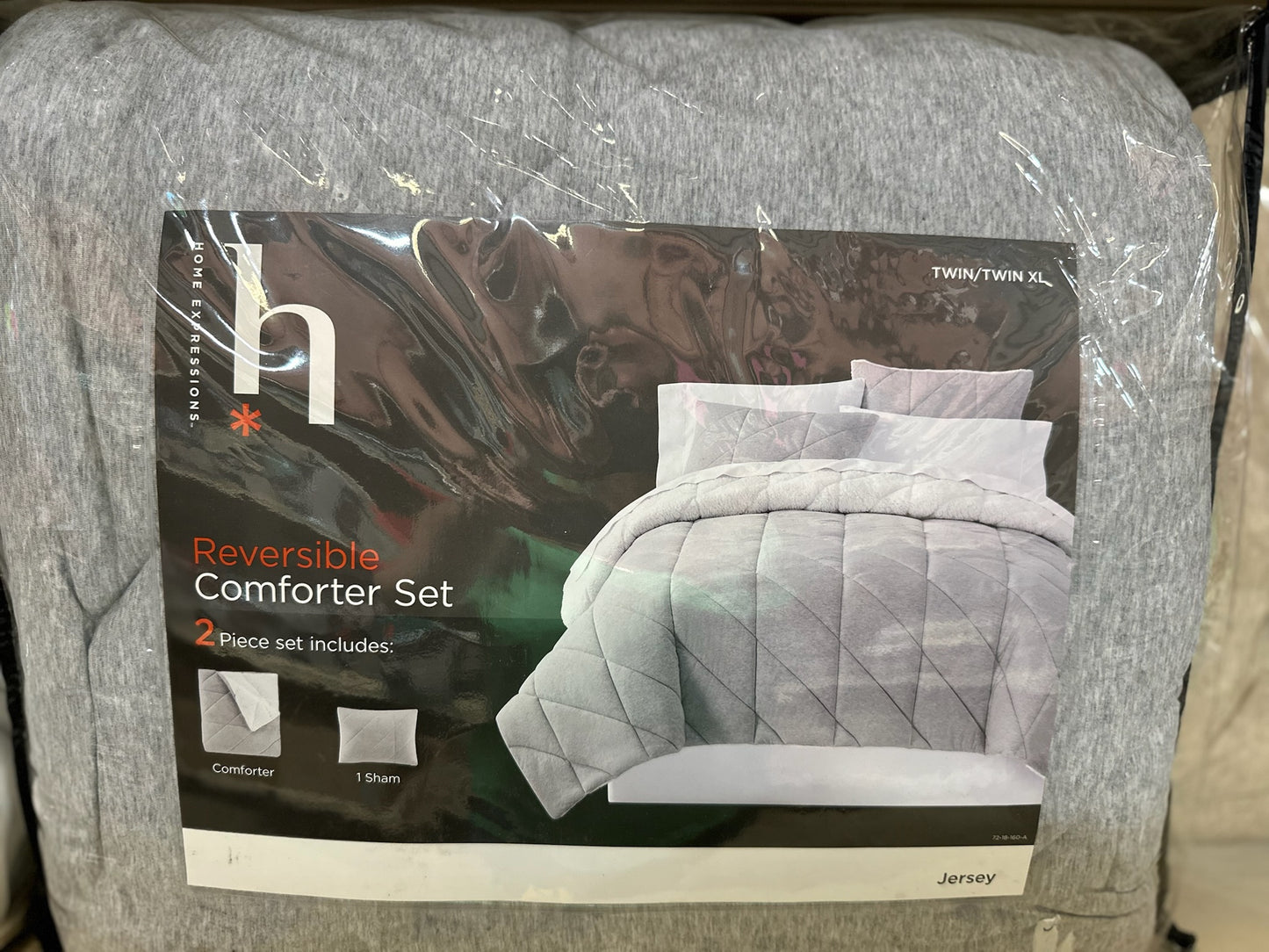 Home Expressions Reversible Comforter Set (Twin/Twin XL)