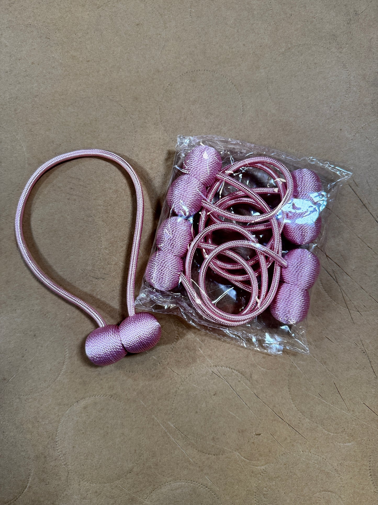 Pink Magnetic Curtain Tiebacks – Set of 4