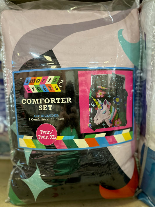 Smarts & Crafts Comforter Set (Twin/Twin XL)