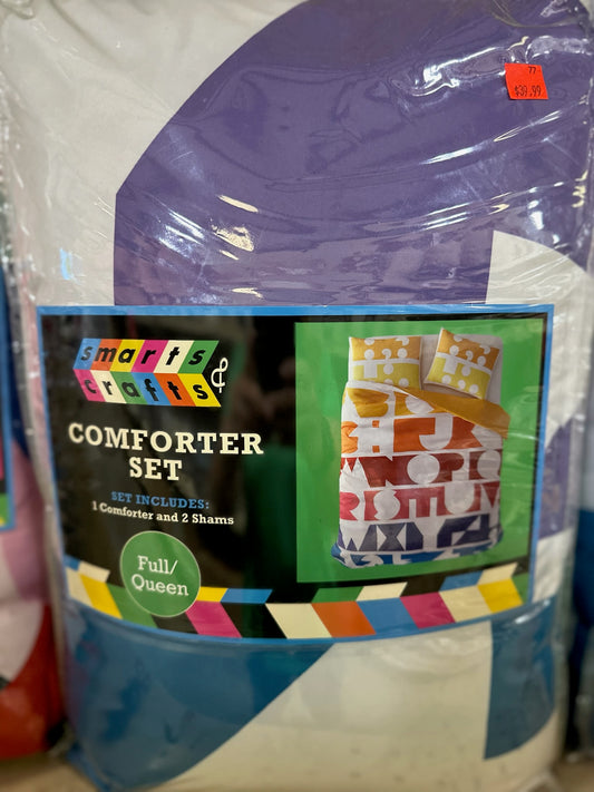 Smarts & Crafts Comforter Set (Full/Queen)