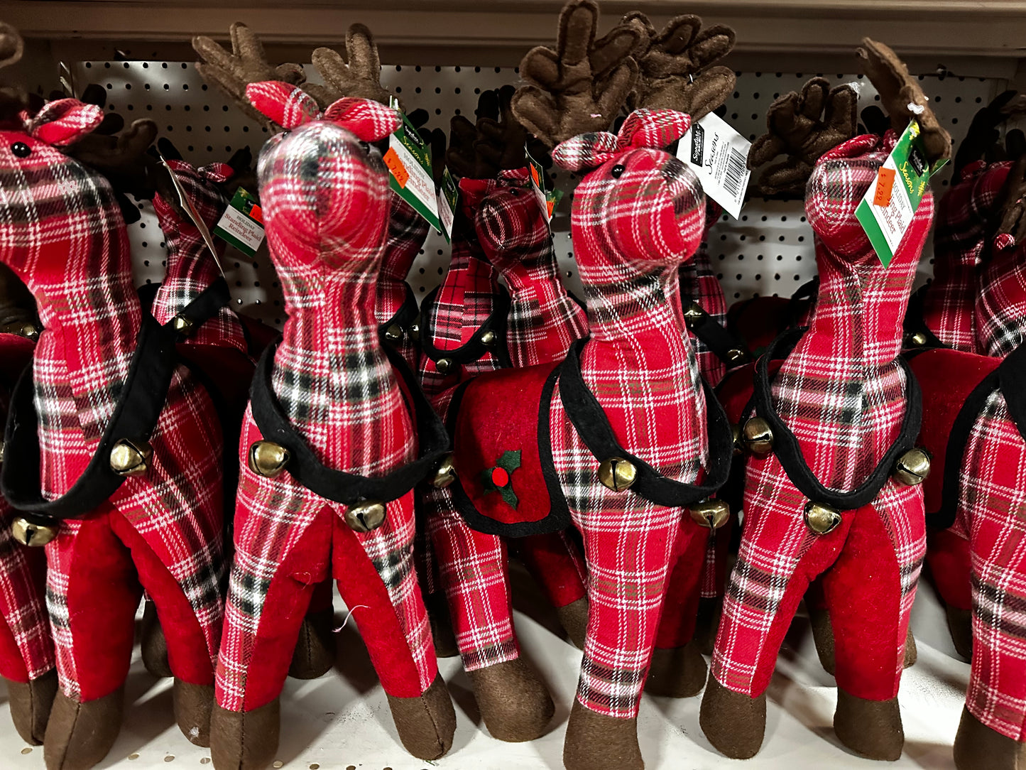 Christmas Reindeer in Red Plaid 20"