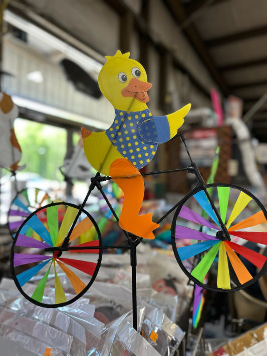 Wind Spinner – Garden Décor