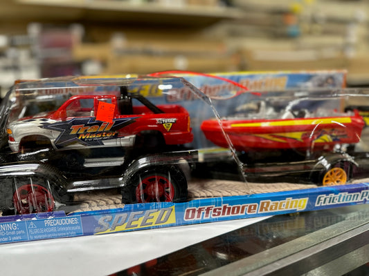 Trail Master Offshore Racing Truck & Boat